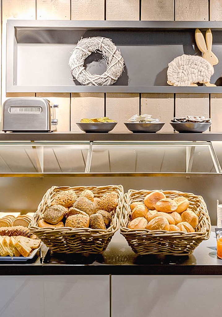 Frühstück im arthotel bakker Borkum